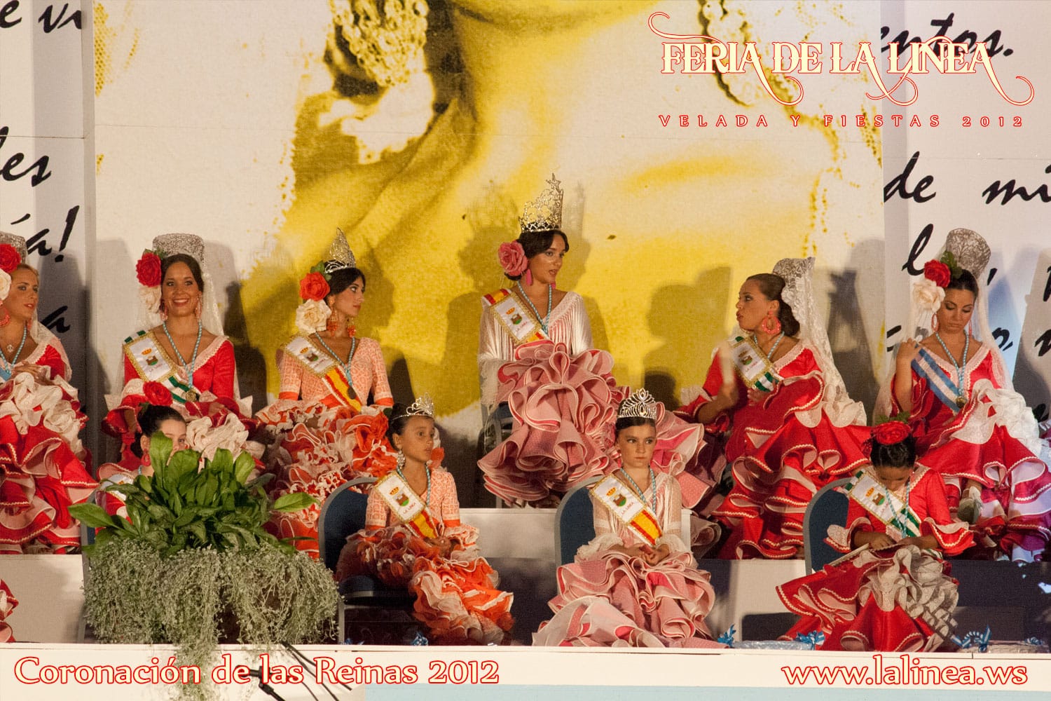 Mónica Valle y Estrella Gómez, reinas de la feria linense 2012